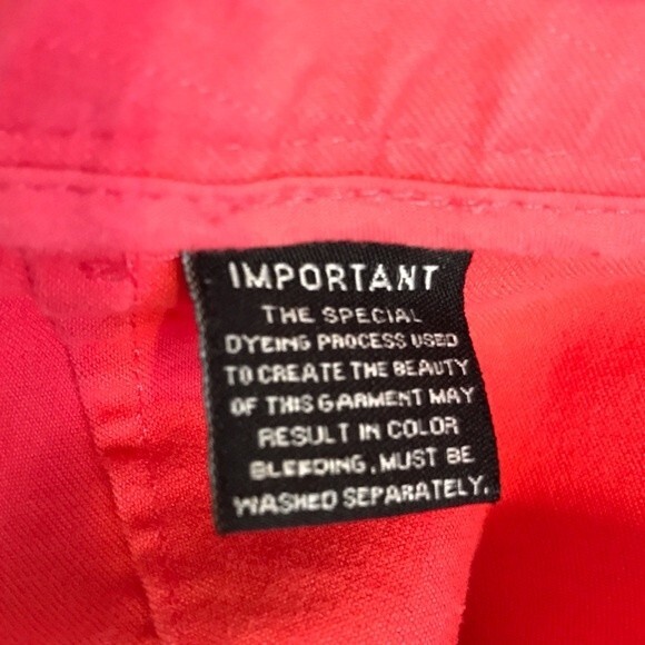 Zac & Rachel Zip Front Capris - Picture 10 of 10